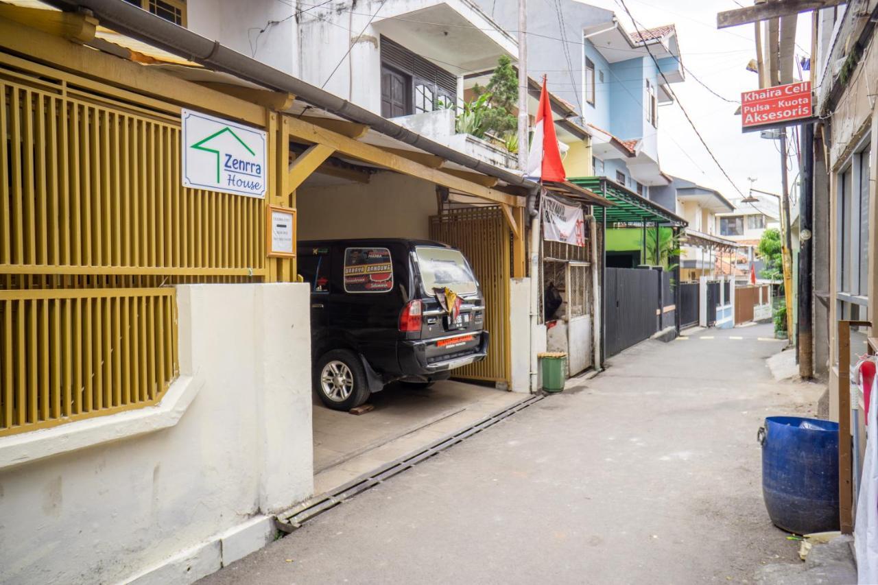 Zenrra Backpacker Bandung Exterior foto
