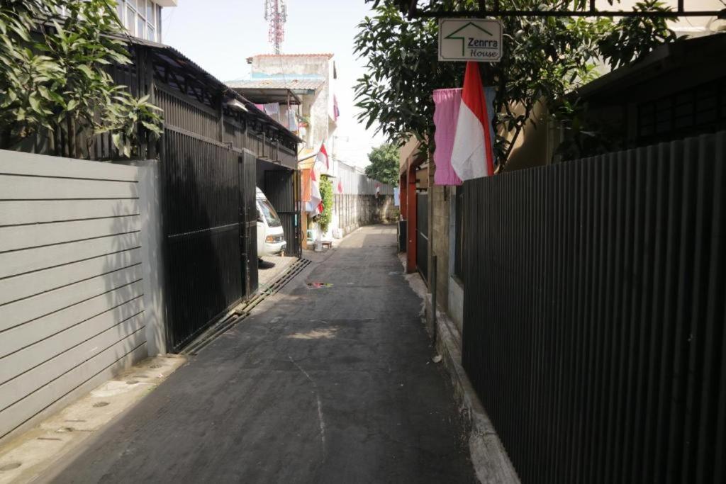 Zenrra Backpacker Bandung Exterior foto
