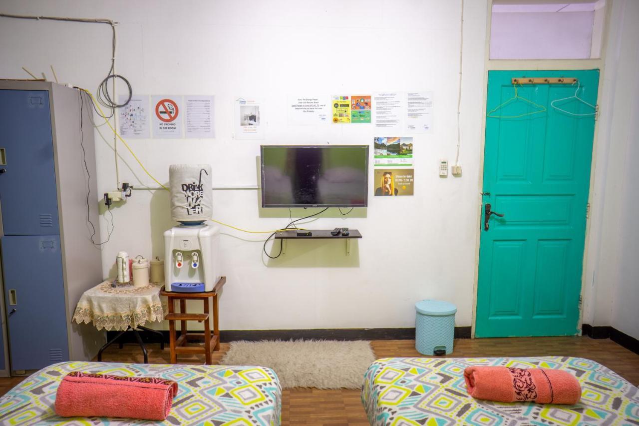 Zenrra Backpacker Bandung Exterior foto